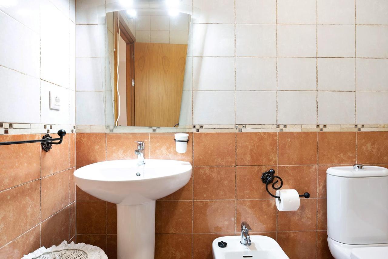 קוניל דה לה פרונטרה Apartamento Sol - Solo Familias מראה חיצוני תמונה